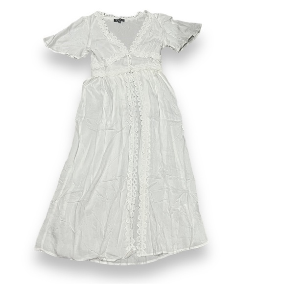 Lulu’s XS open maxi dress with lace trim white NWT - Picture 1 of 4